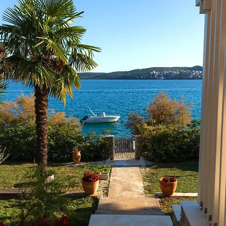 Secret Garden Barada Trogir