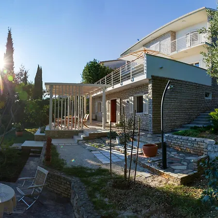 Secret Garden Barada Apartamento *