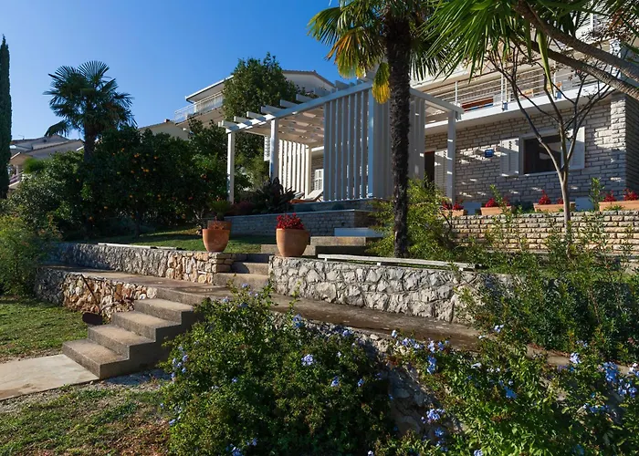 Secret Garden Barada Trogir